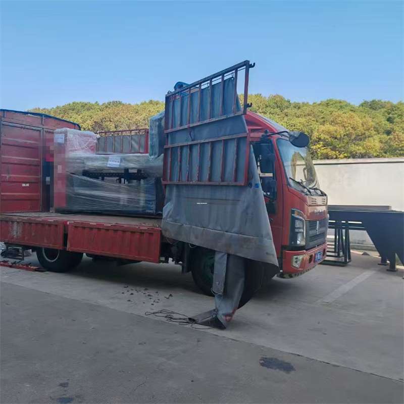 管城镇巴县进仓物流：多元专线直达运输的奥秘