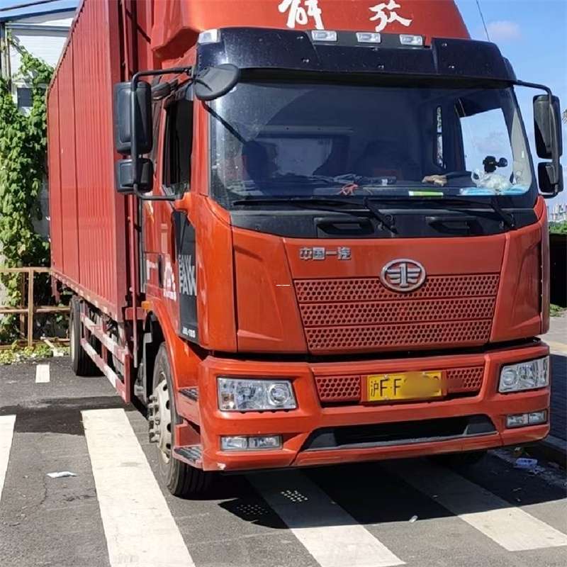 管城罗平县进仓物流：专线直达的多元货运之旅
